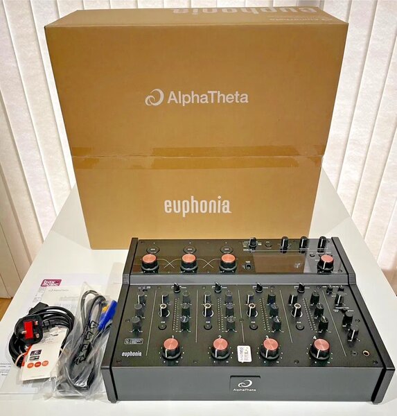 Pioneer CDJ-3000, Pioneer DJ DJM-A9, AlphaTheta Euphonia, Pioneer DJM-V10
