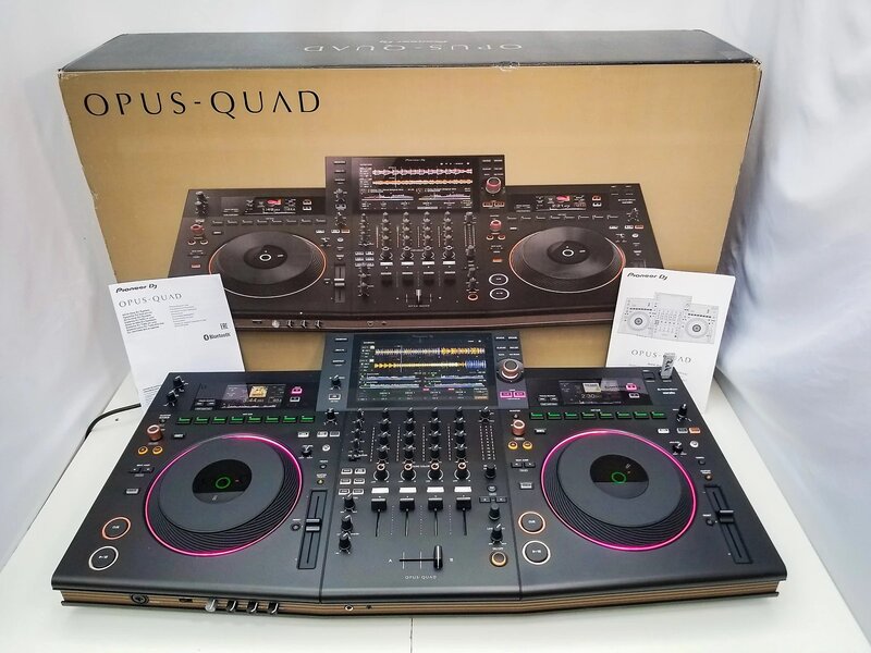 Pioneer CDJ-3000, Pioneer DJ DJM-A9, AlphaTheta Euphonia, Pioneer DJM-V10